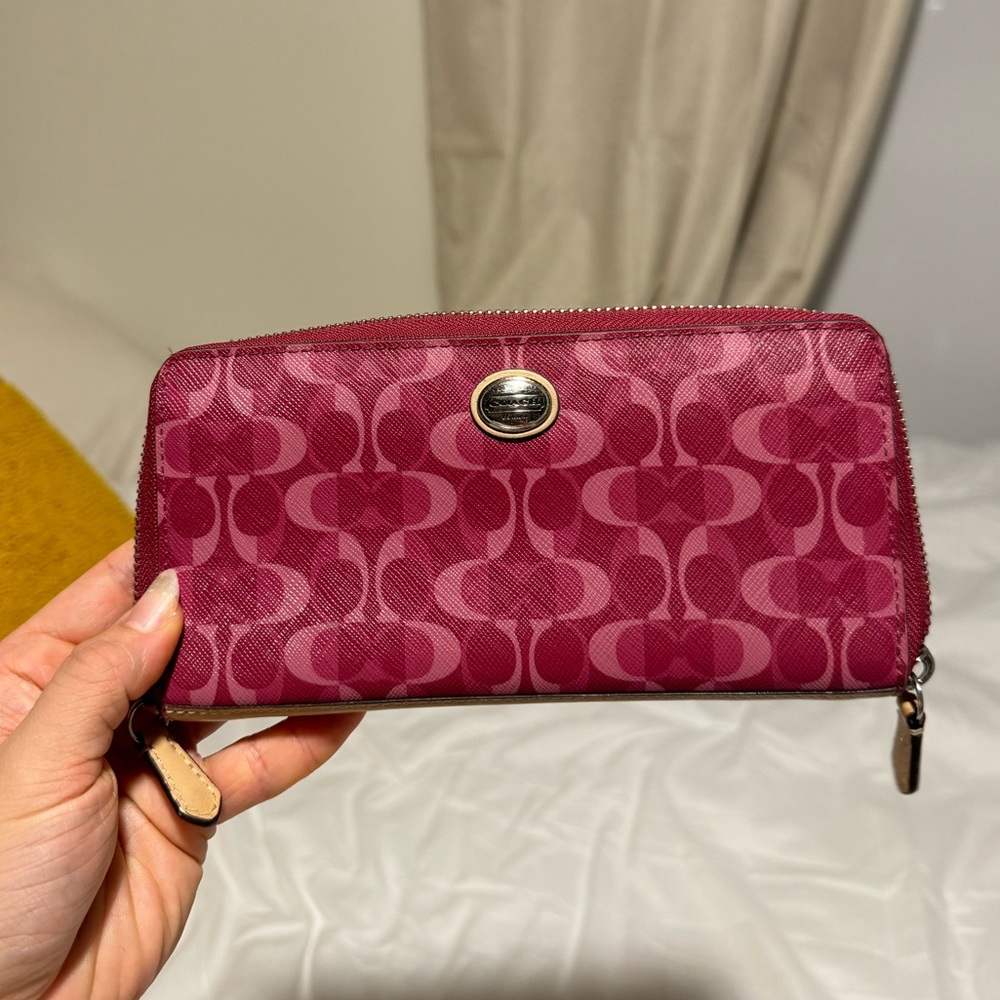 Vintage Coach Wallet/Purse Pink